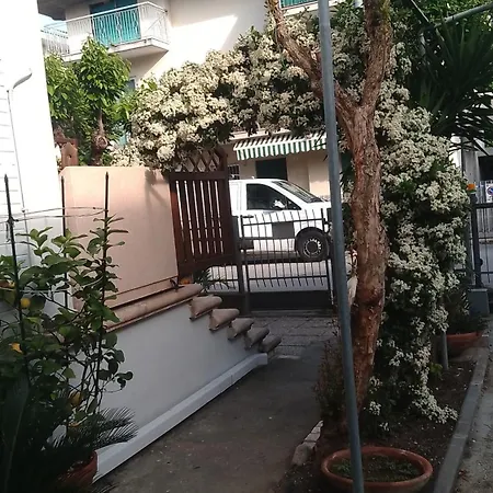 شقة Kris ريميني